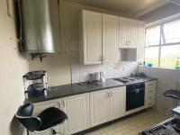4 Bedroom 1 Bathroom Flat/Apartment for Sale for sale in Muckleneuk