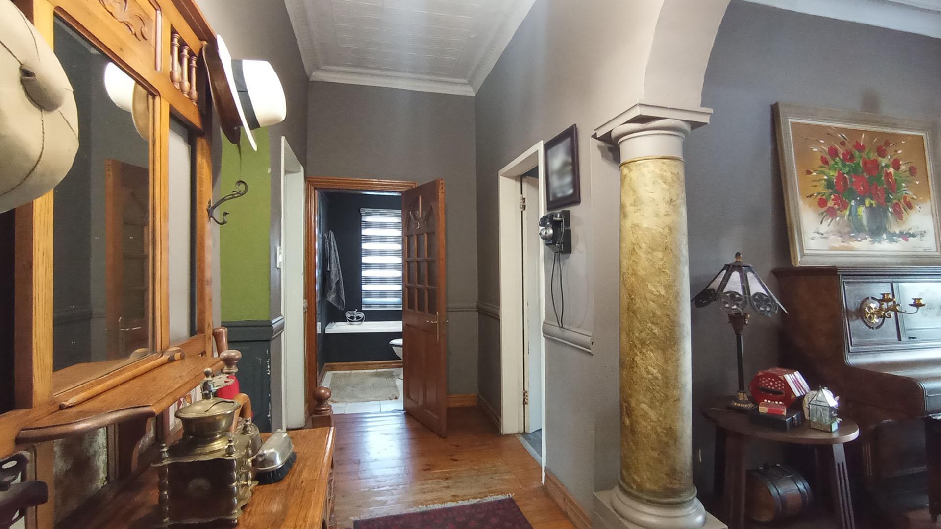 Spaces - 40 square meters of property in Capital Park