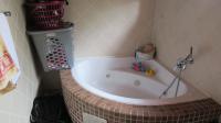 Main Bathroom - 9 square meters of property in Primrose Hill