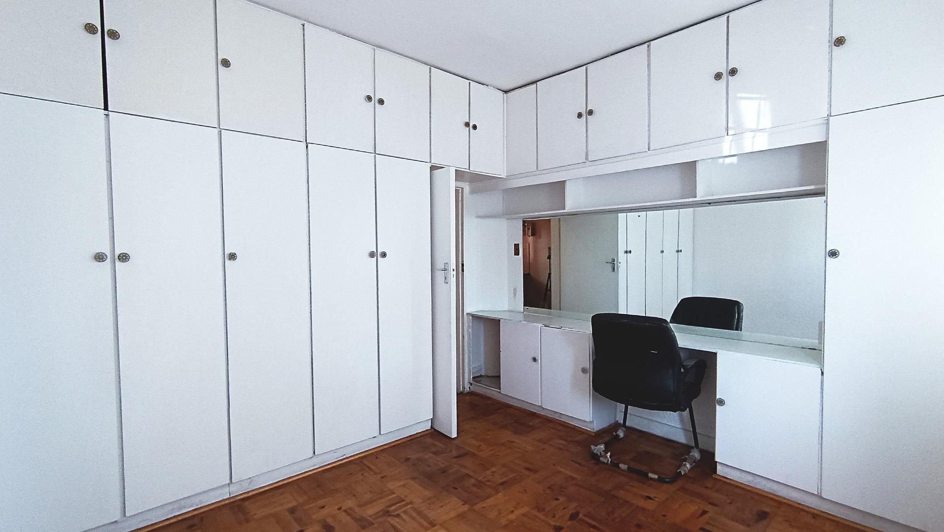 Bed Room 2 - 16 square meters of property in Parow Central