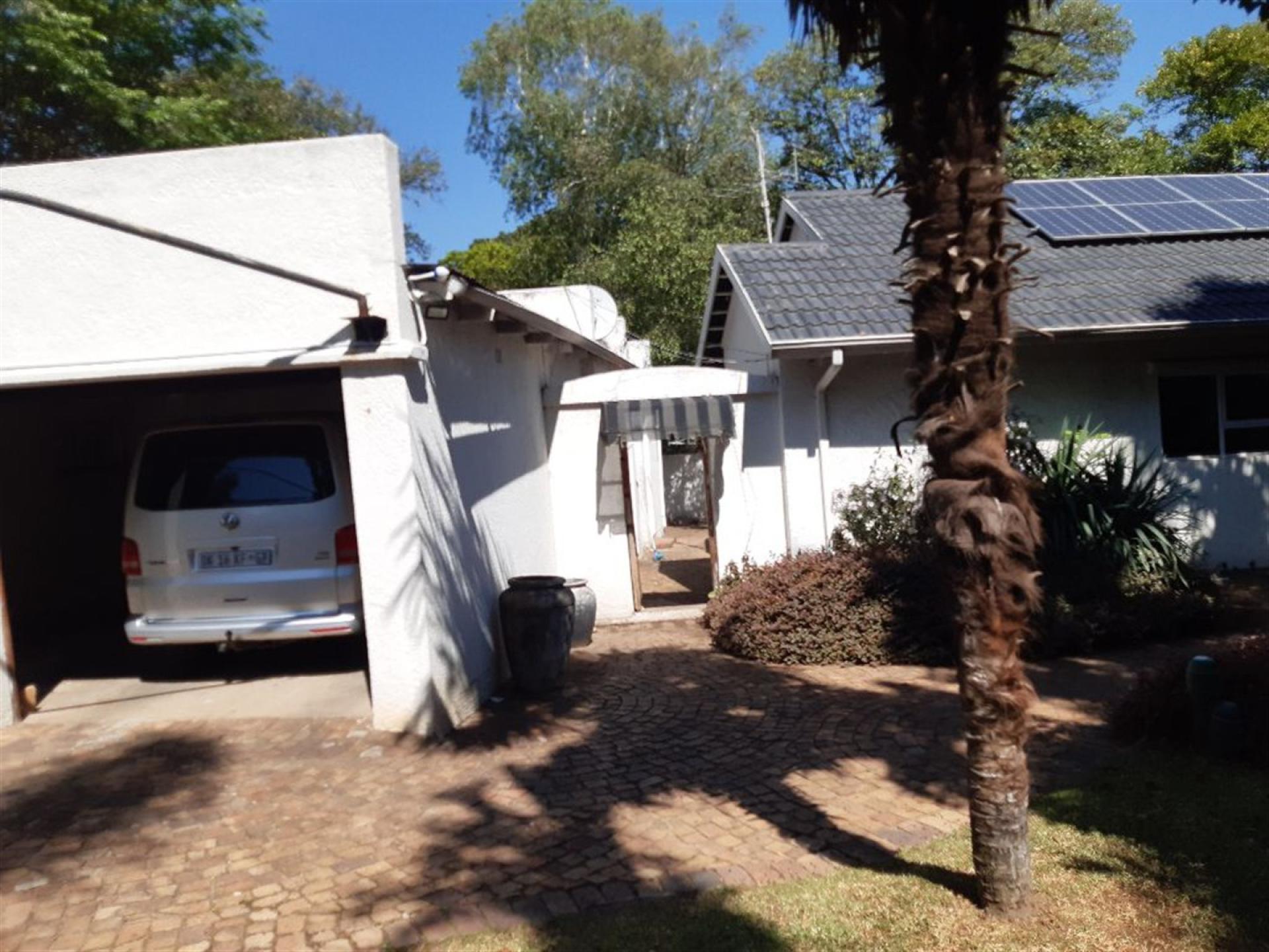 Front View of property in Savoy Estate 