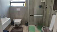 Bathroom 1 - 6 square meters of property in Bothasig 
