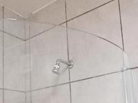 Bathroom 1 - 5 square meters of property in Vereeniging NU