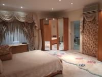 Main Bedroom - 28 square meters of property in Bakerton