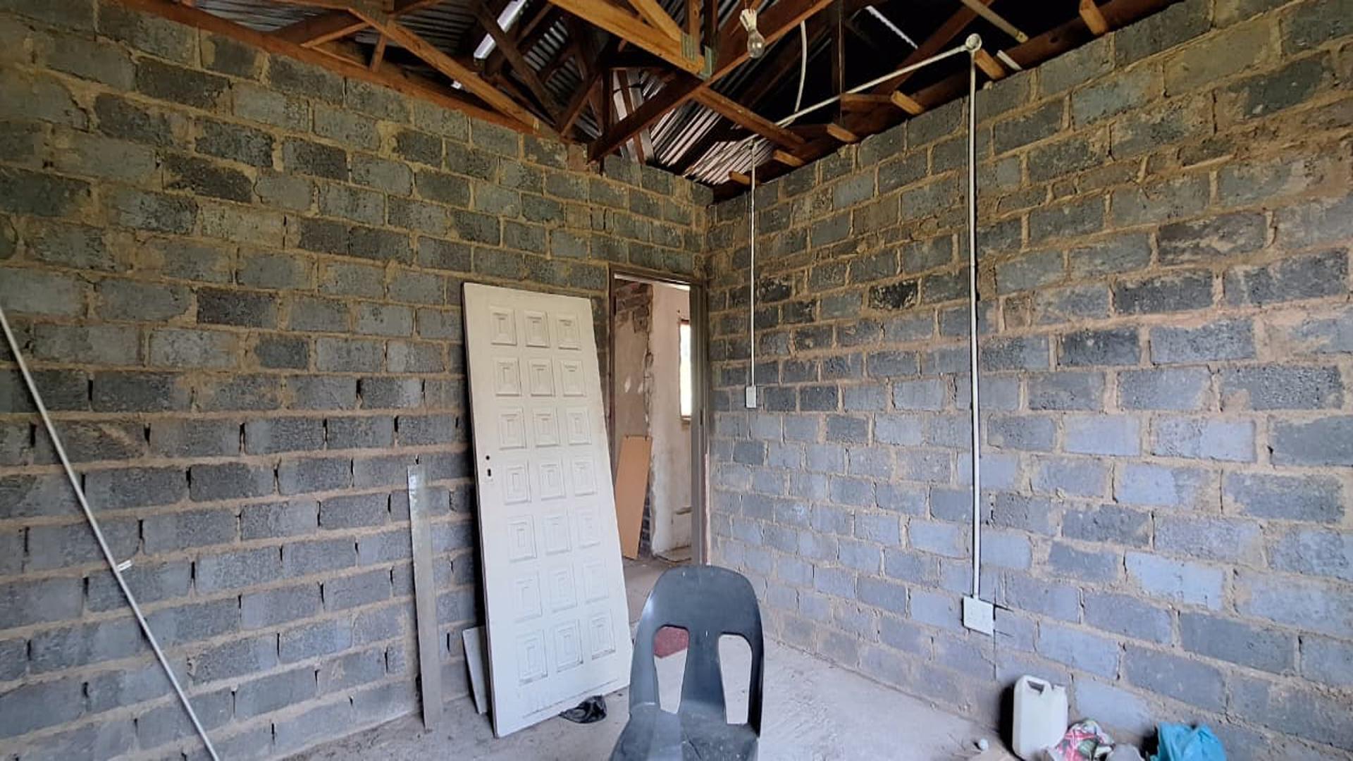 Bed Room 1 - 23 square meters of property in Elsburg