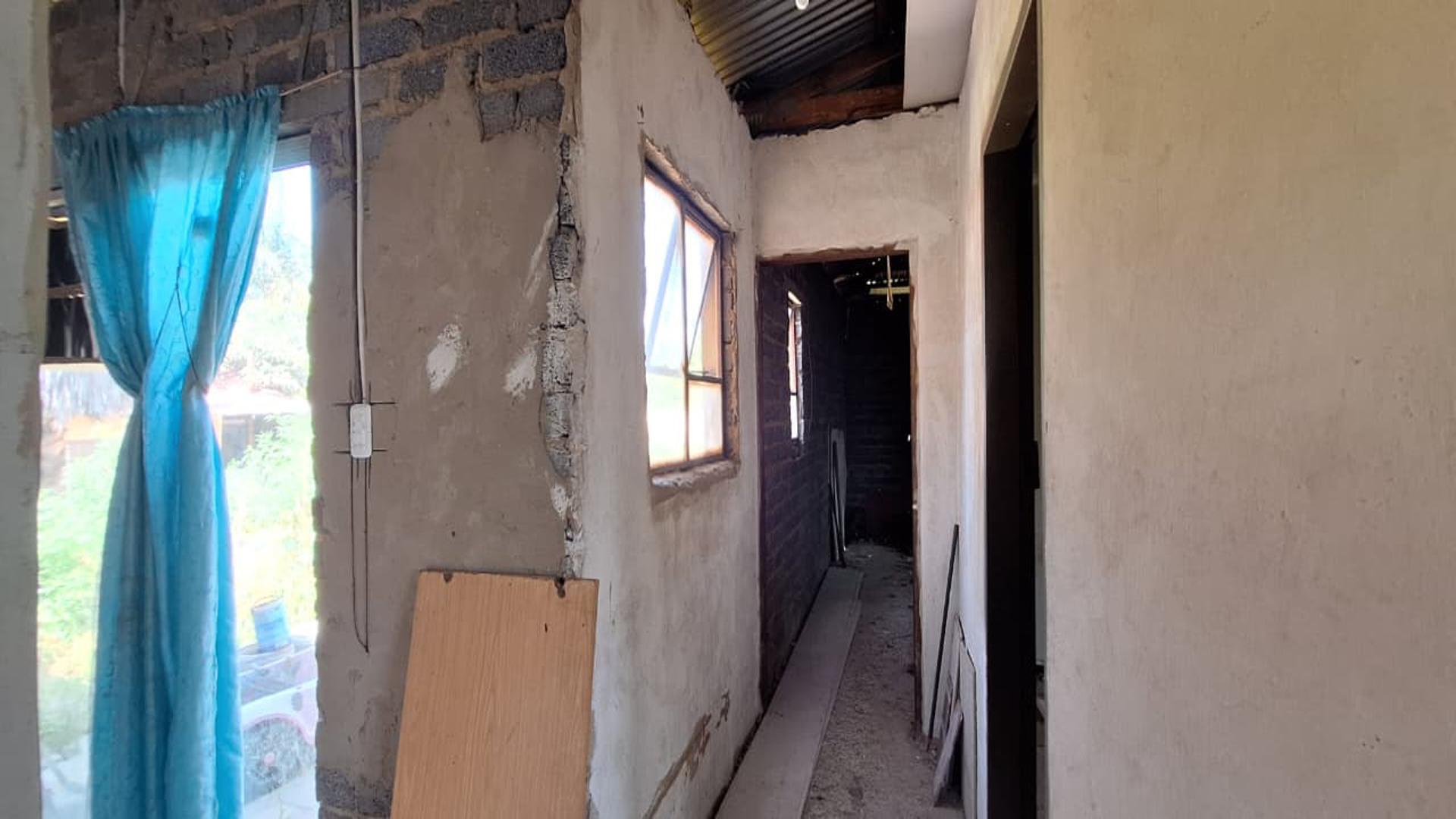 Spaces - 21 square meters of property in Elsburg