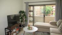 Lounges - 21 square meters of property in Ferndale - JHB