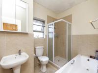 Bathroom 1 - 8 square meters of property in Ferndale - JHB