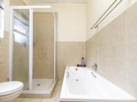 Bathroom 1 - 8 square meters of property in Ferndale - JHB