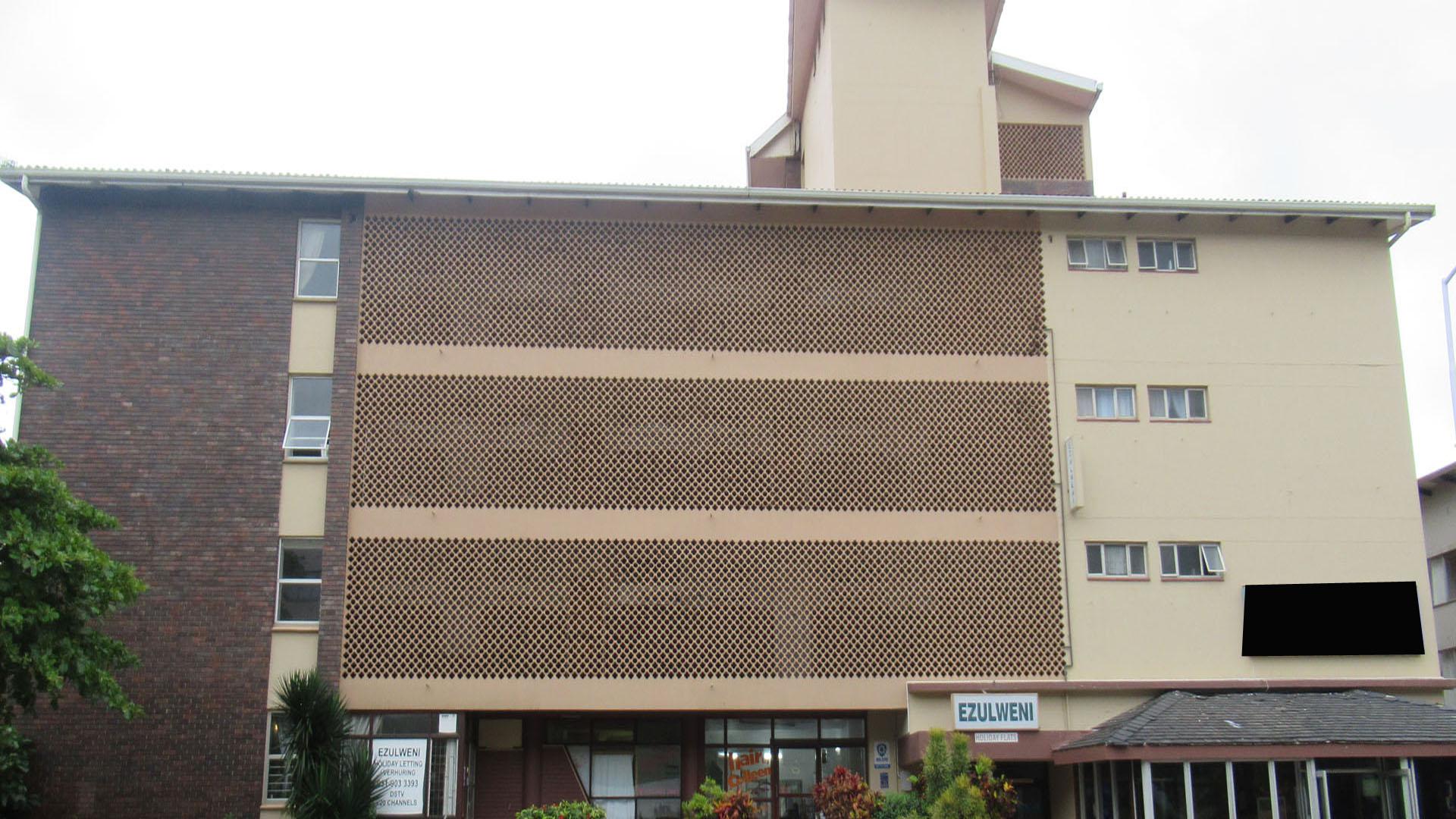 Front View of property in Amanzimtoti 