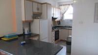 Kitchen - 7 square meters of property in Amanzimtoti 