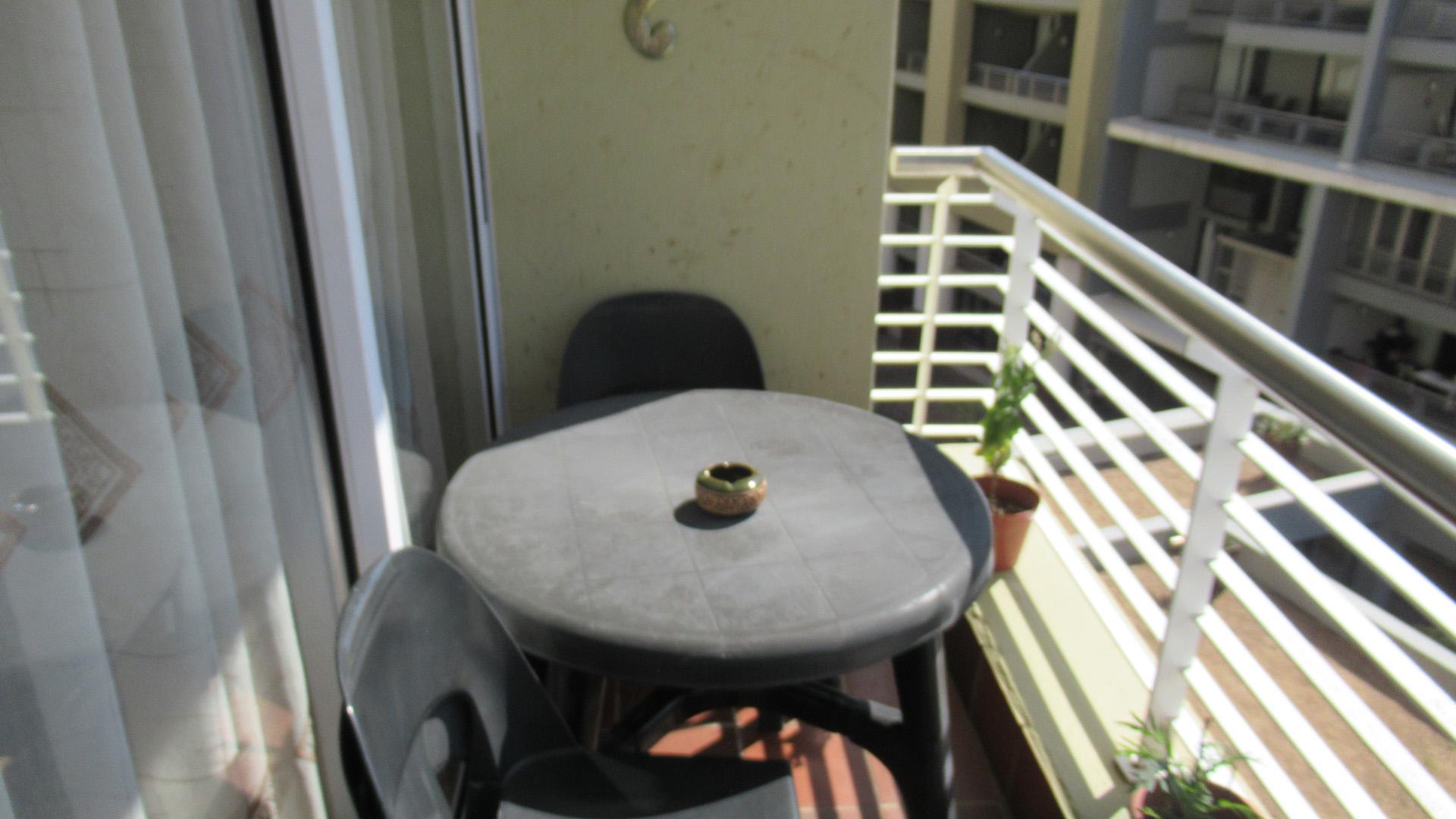 Balcony - 5 square meters of property in Umhlanga Rocks