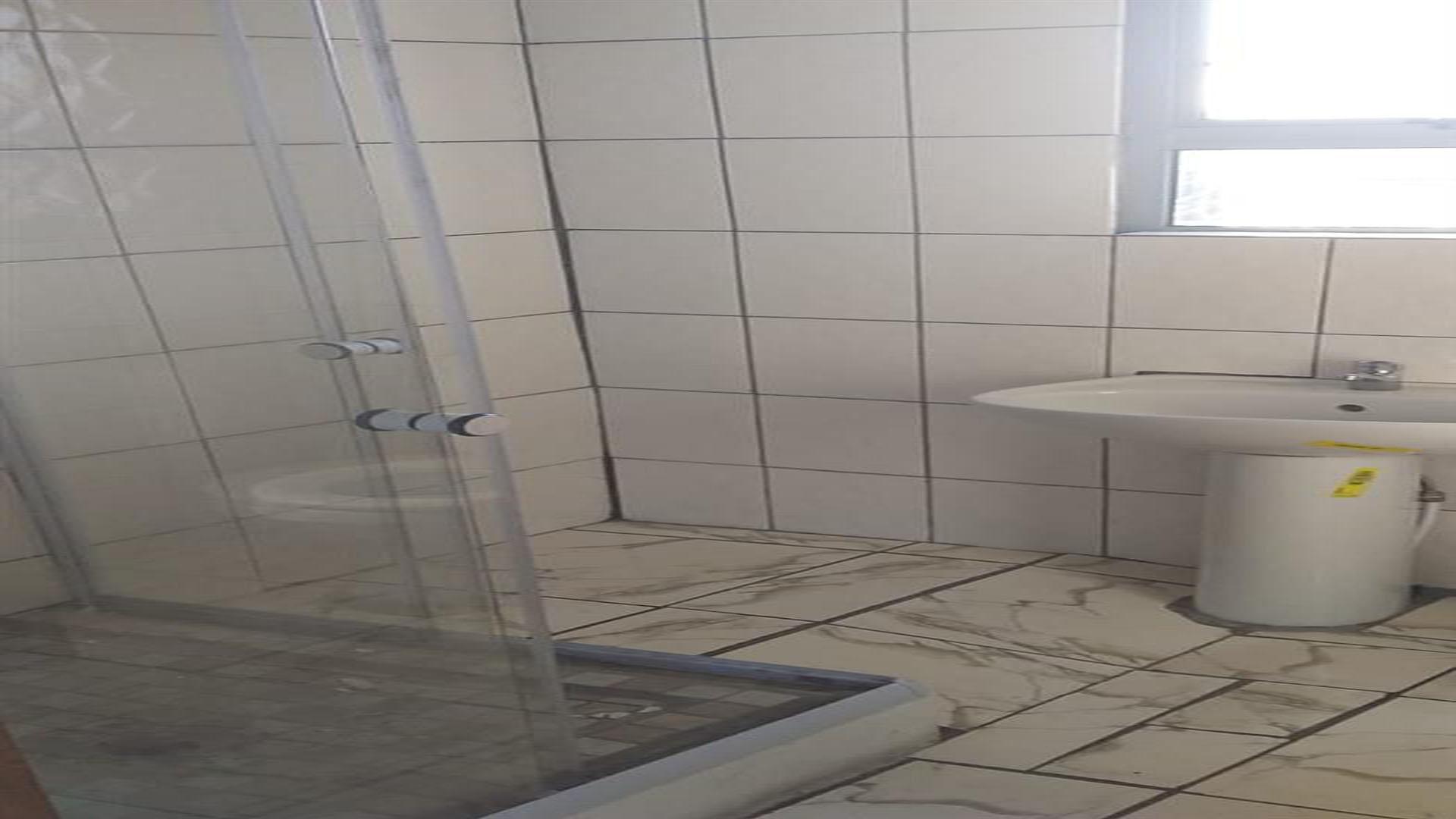 Bathroom 2 of property in Khayelitsha