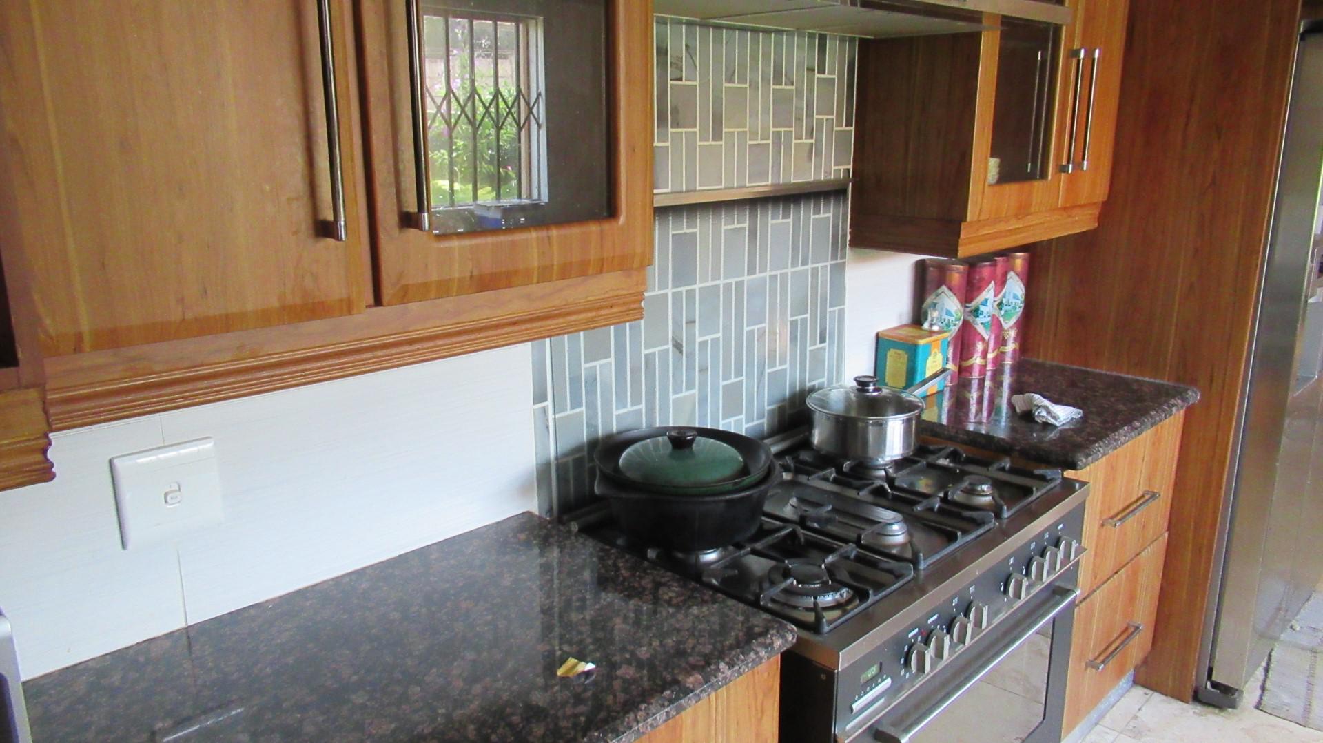 Kitchen - 41 square meters of property in Esther Park