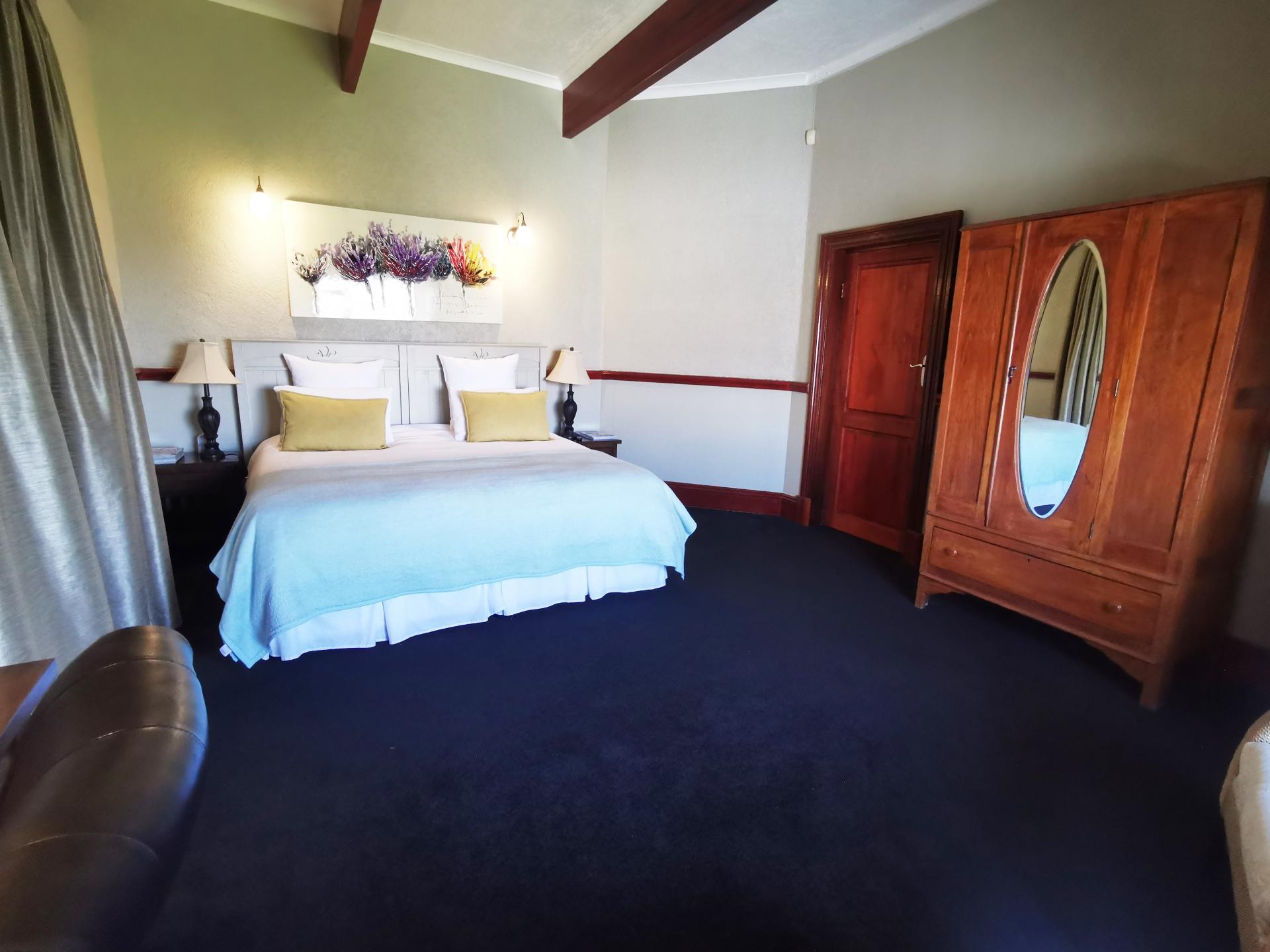 3 Bedroom House to Rent in Northcliff Property to rent M