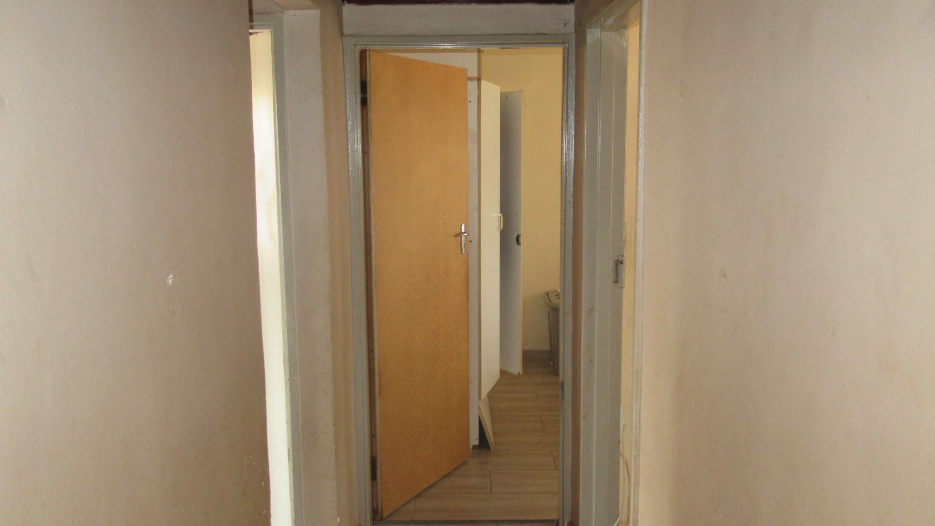 Spaces - 5 square meters of property in Klipspruit West