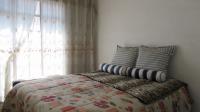 Bed Room 2 - 13 square meters of property in Sundowner