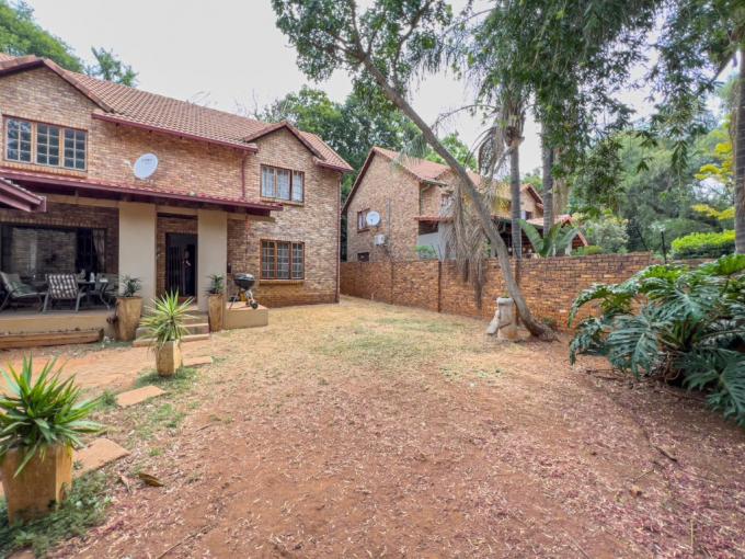 3 Bedroom House to Rent in Ashlea Gardens - Property to rent - MR536830
