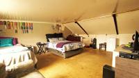 Bed Room 5+ - 22 square meters of property in Salt River