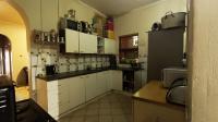 Kitchen - 14 square meters of property in Salt River
