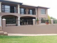 3 Bedroom 3 Bathroom House for Sale for sale in Bassonia