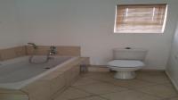 Bathroom 1 - 4 square meters of property in Woodhurst
