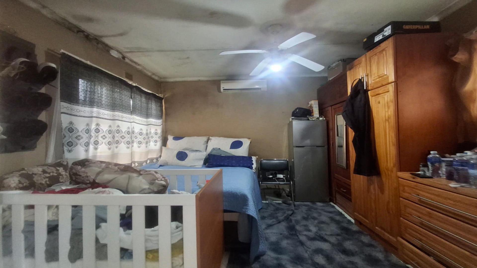 Bed Room 2 of property in Esikhawini