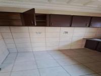 Kitchen of property in Noycedale