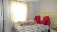 Main Bedroom - 11 square meters of property in Andeon