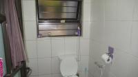 Bathroom 2 - 4 square meters of property in Robertsham