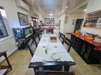 Dining Room - 32 square meters of property in Robertsham