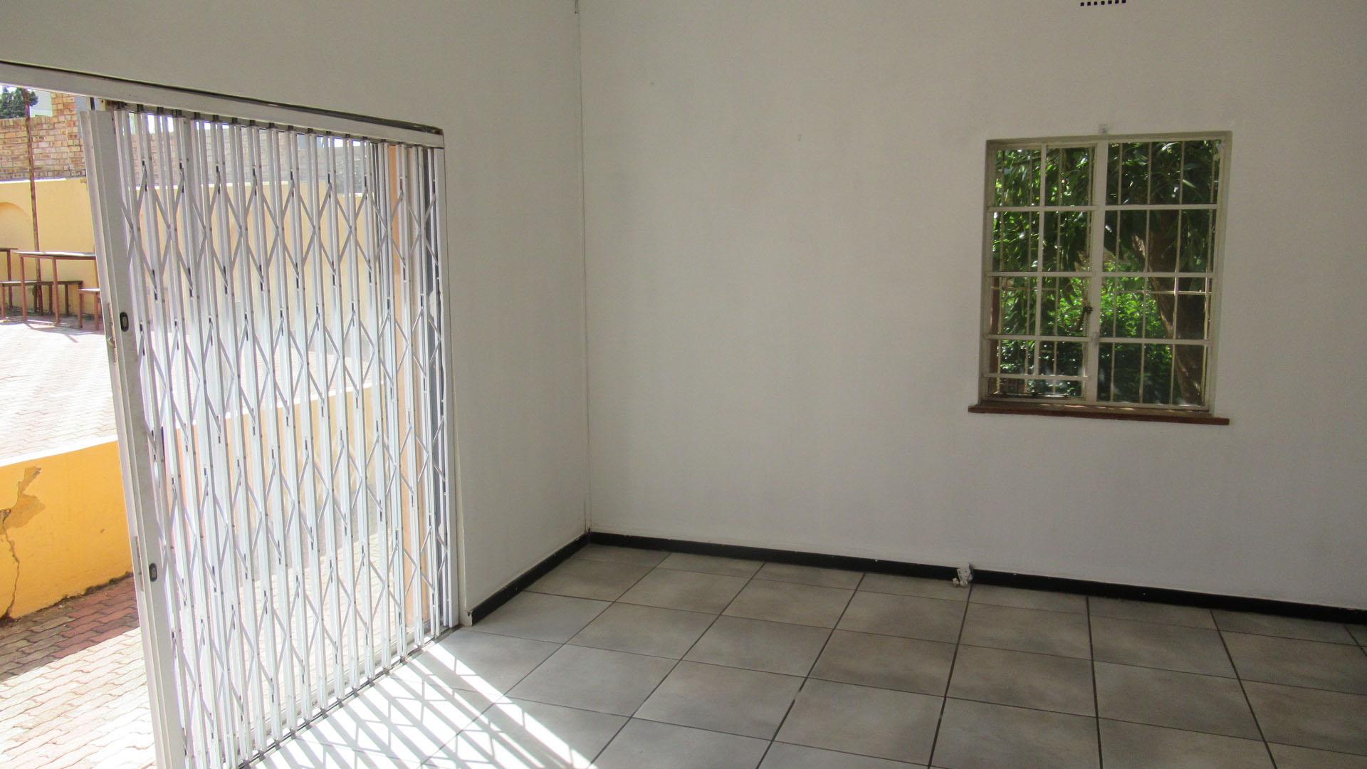 Rooms of property in Risidale