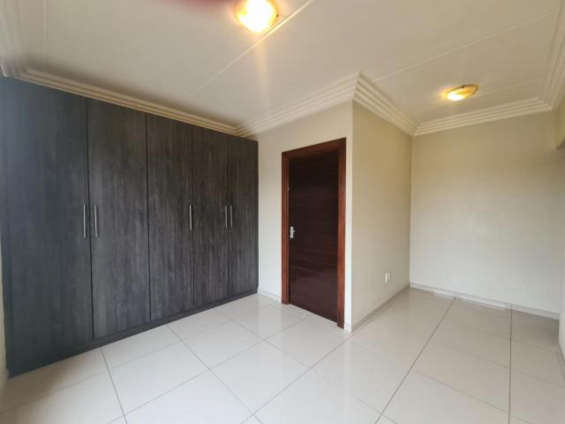 Main Bedroom - 15 square meters of property in Eveleigh