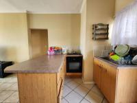 Kitchen - 8 square meters of property in Strand