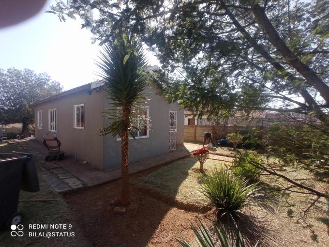 3 Bedroom House for Sale For Sale in Lenasia South MR53796