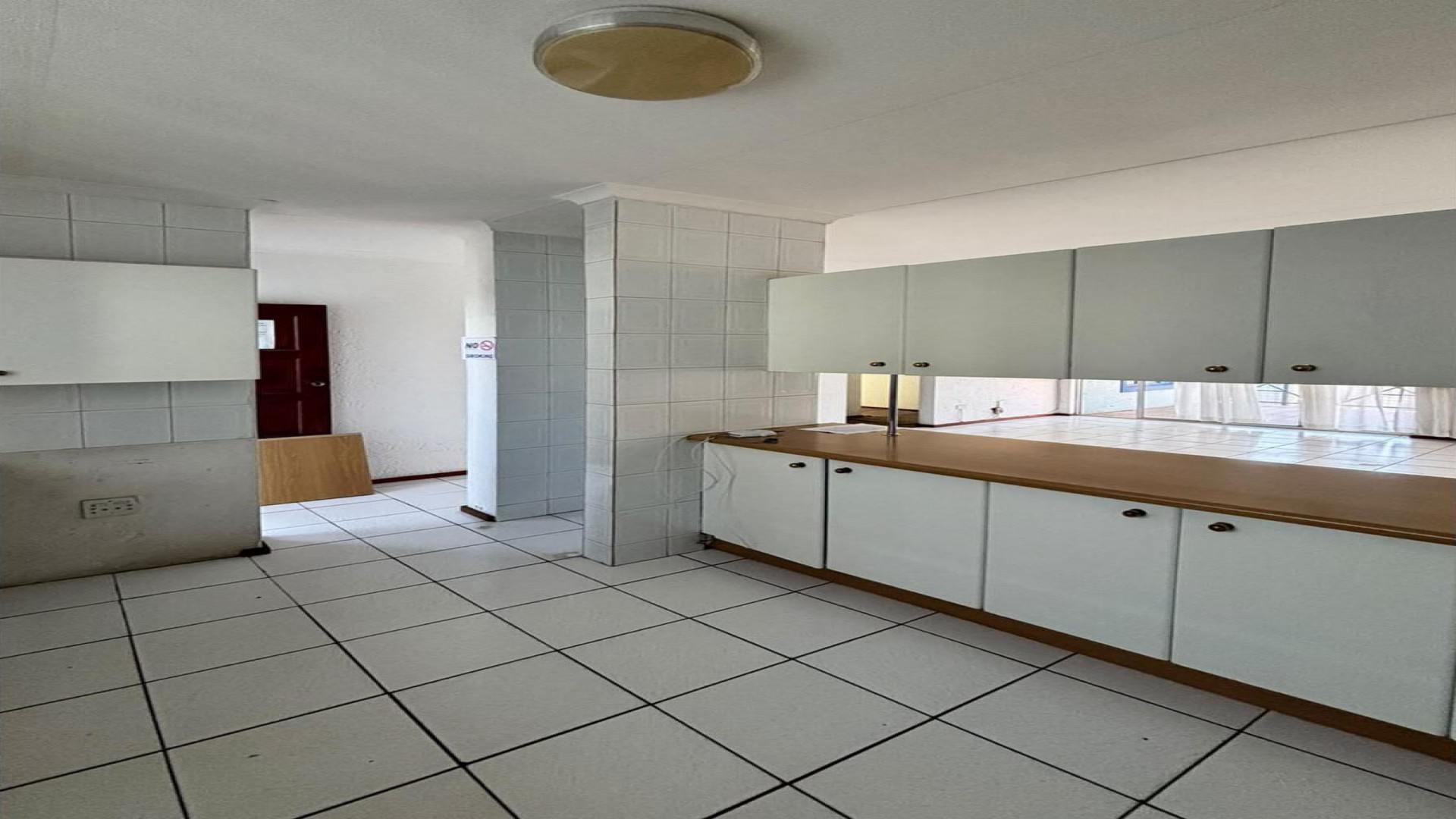Kitchen - 10 square meters of property in Alberton