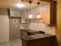 2 Bedroom 1 Bathroom Simplex to Rent for sale in Florentia