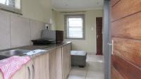 Kitchen - 6 square meters of property in Mindalore