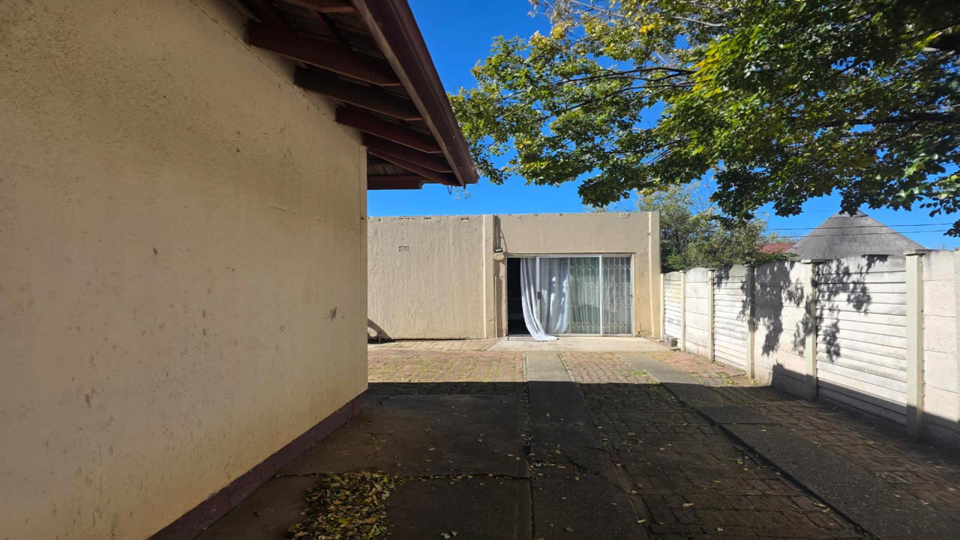 Flatlet of property in Vanderbijlpark