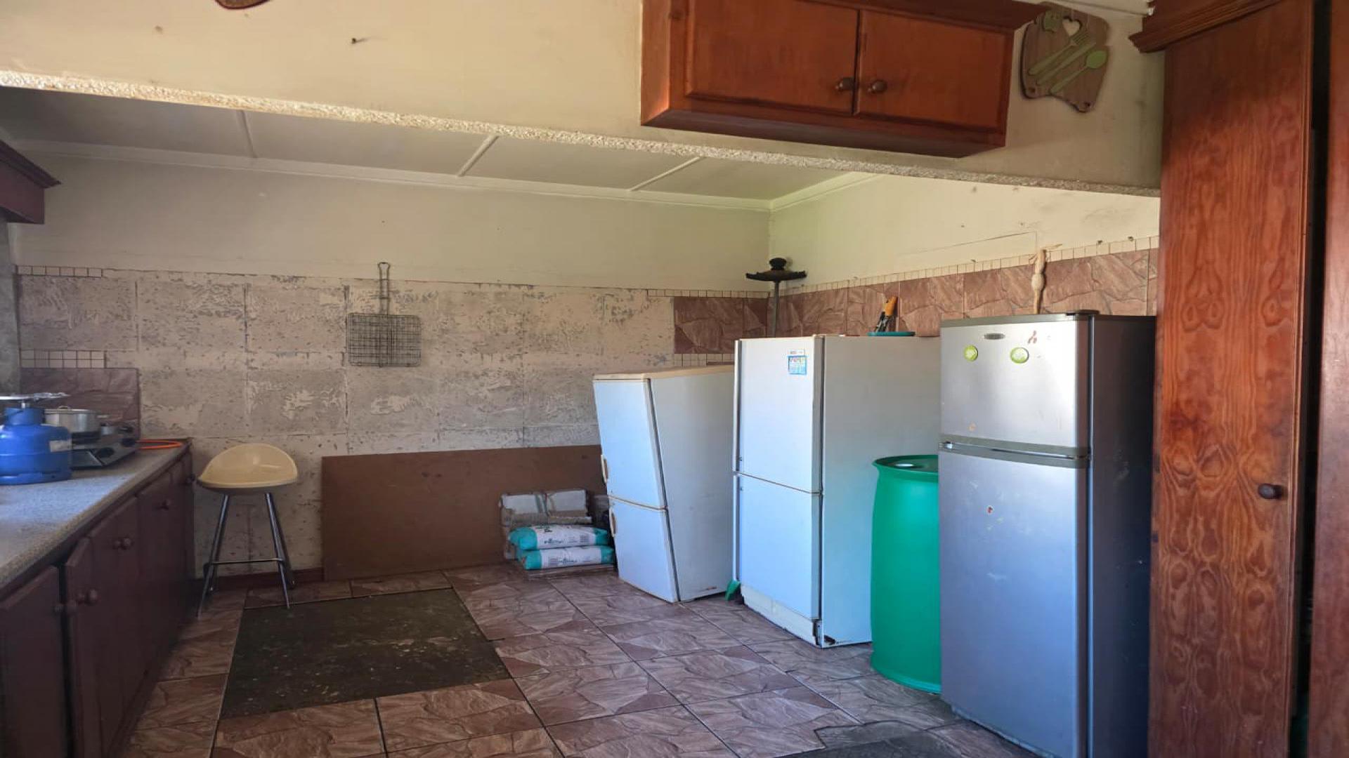 Kitchen of property in Vanderbijlpark