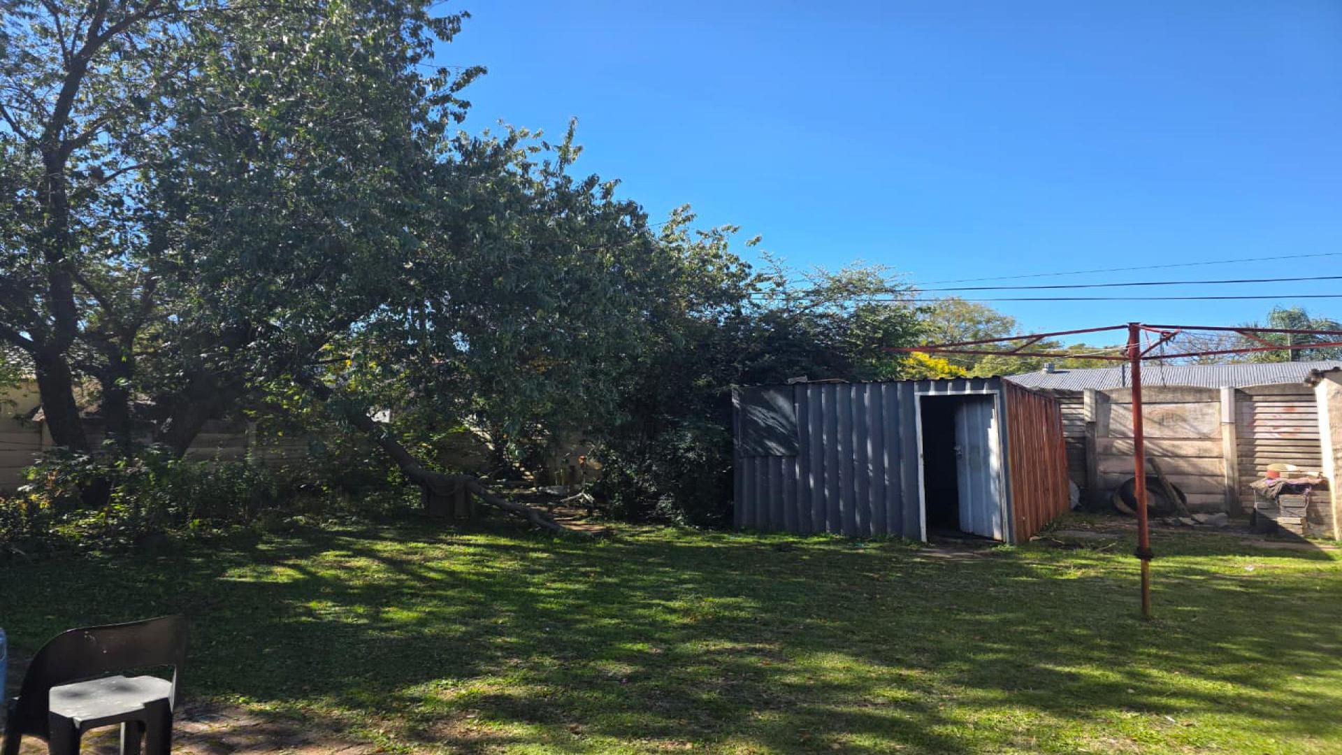 Backyard of property in Vanderbijlpark