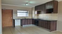 Kitchen - 15 square meters of property in Plooysville A H