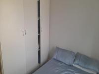 Bed Room 2 of property in Van Der Hoff Park