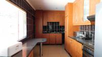 Kitchen - 10 square meters of property in Blackridge
