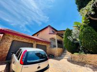 5 Bedroom 2 Bathroom House for Sale for sale in Oakdene