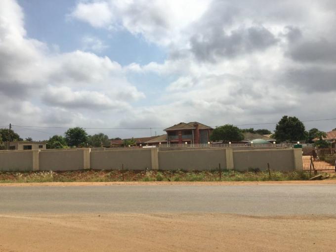 Land for Sale For Sale in Thohoyandou - MR538450