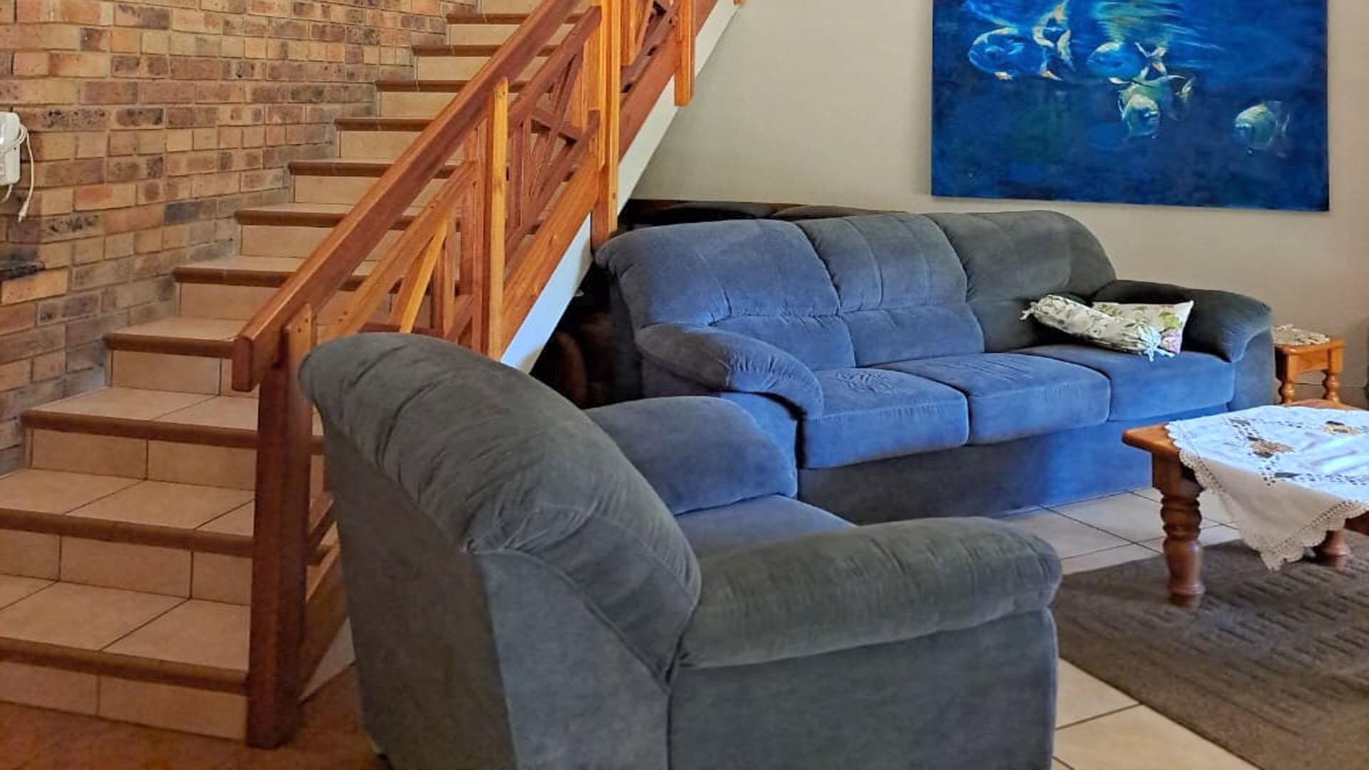 Lounges of property in Ninapark