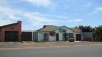 3 Bedroom 2 Bathroom House for Sale for sale in Lenasia South