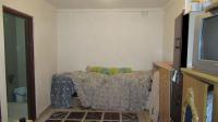 Bed Room 1 - 11 square meters of property in Sunford