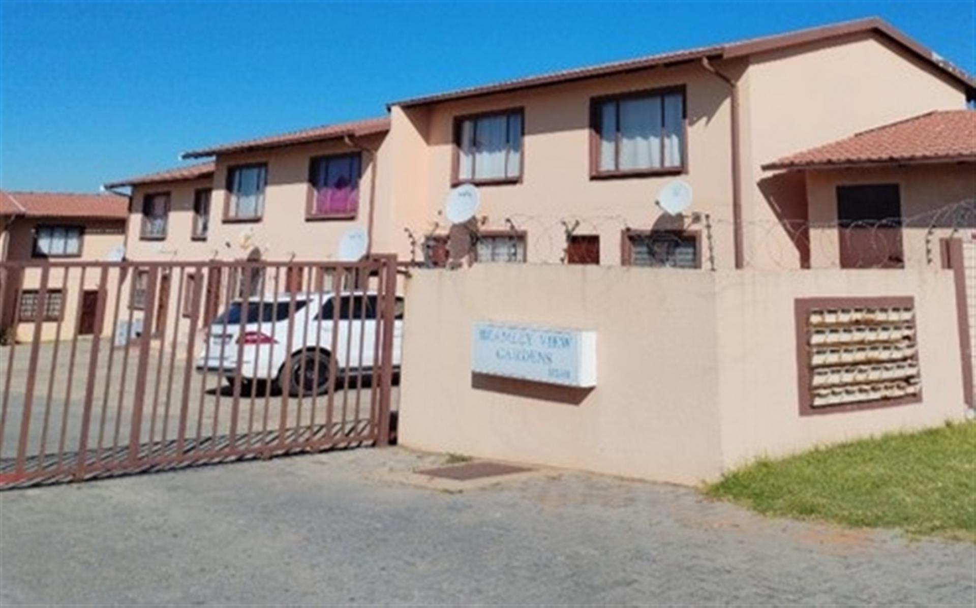 Front View of property in Bramley View